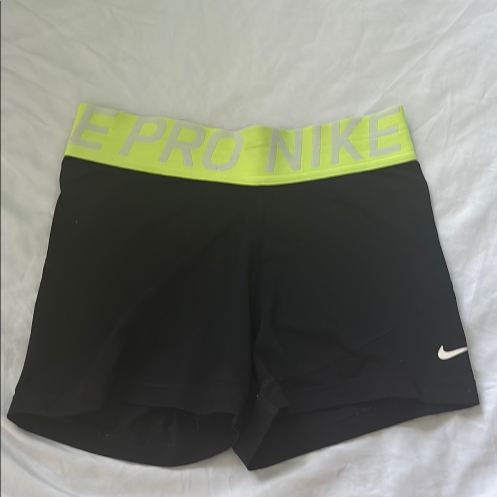 Nike Women's Black and Green Pro Shorts